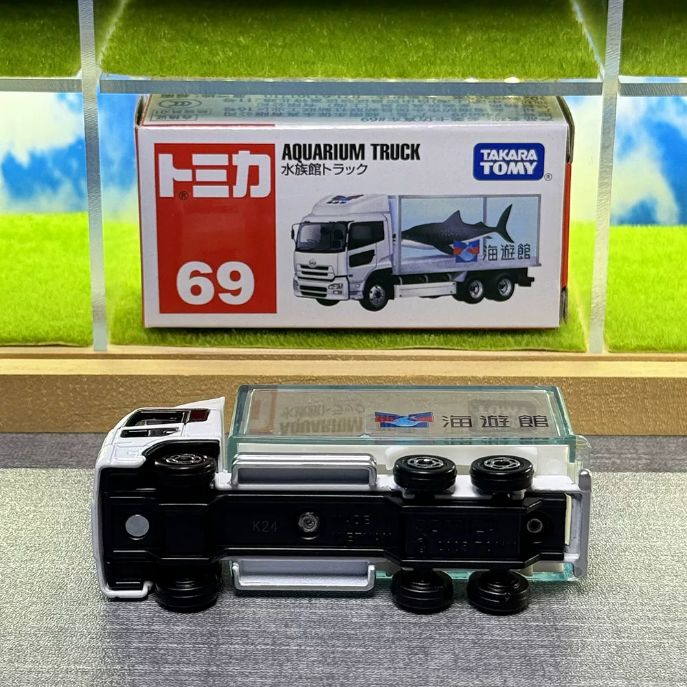 Takara Tomy Tomica No.69 Nissa - огляд і ціна Aquarium